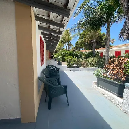 Stanze Al Mare Di Paolo Hotel apartamentowy